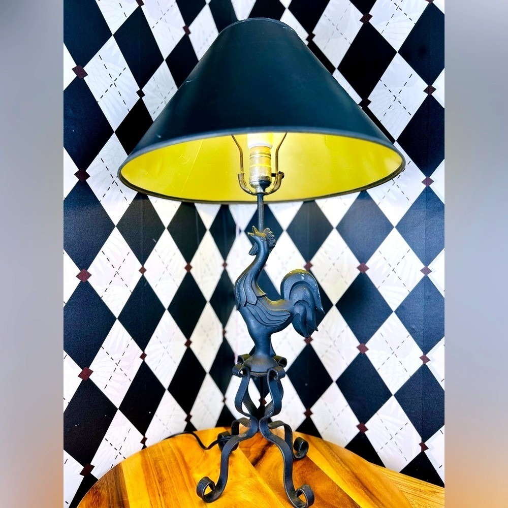 Wrought Iron Rooster Lamp French Country w/‎ Original Black Gold Shade Farmhouse - Picture 8 of 11